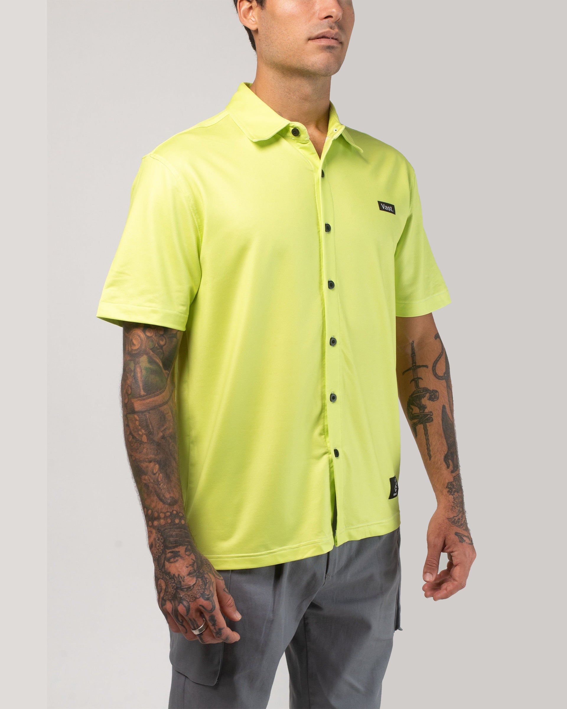 Vast. Men's Aqua Terra Tech Button Up Shirt - Lime