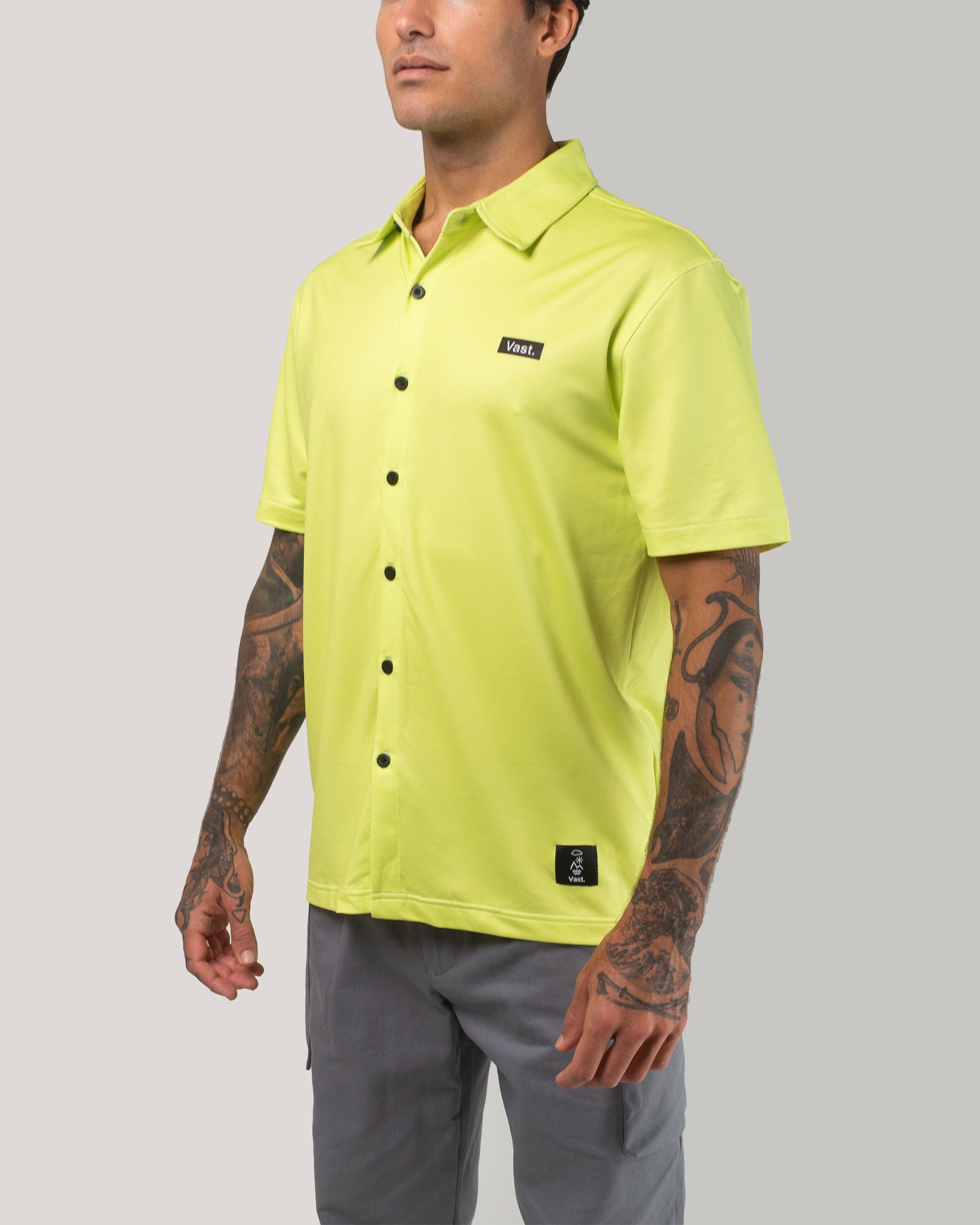 Vast. Men's Aqua Terra Tech Button Up Shirt - Lime