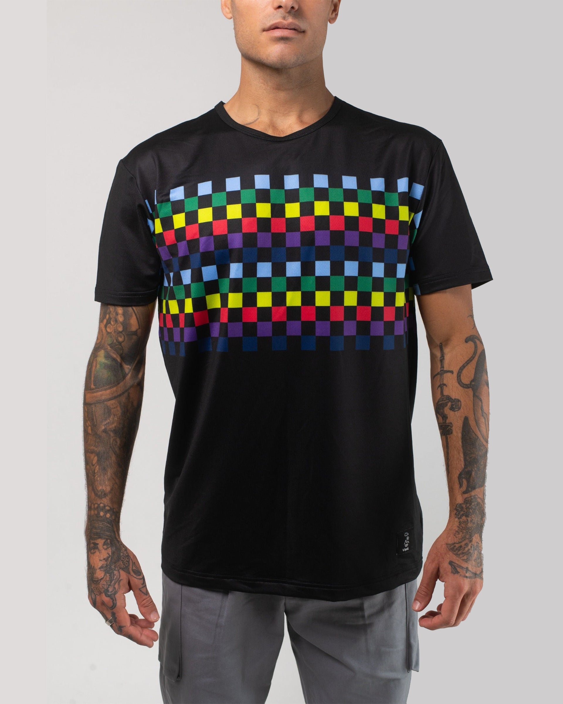 Vast. Men's Aqua Terra Colors Tech Short Sleeve T-Shirt - Black