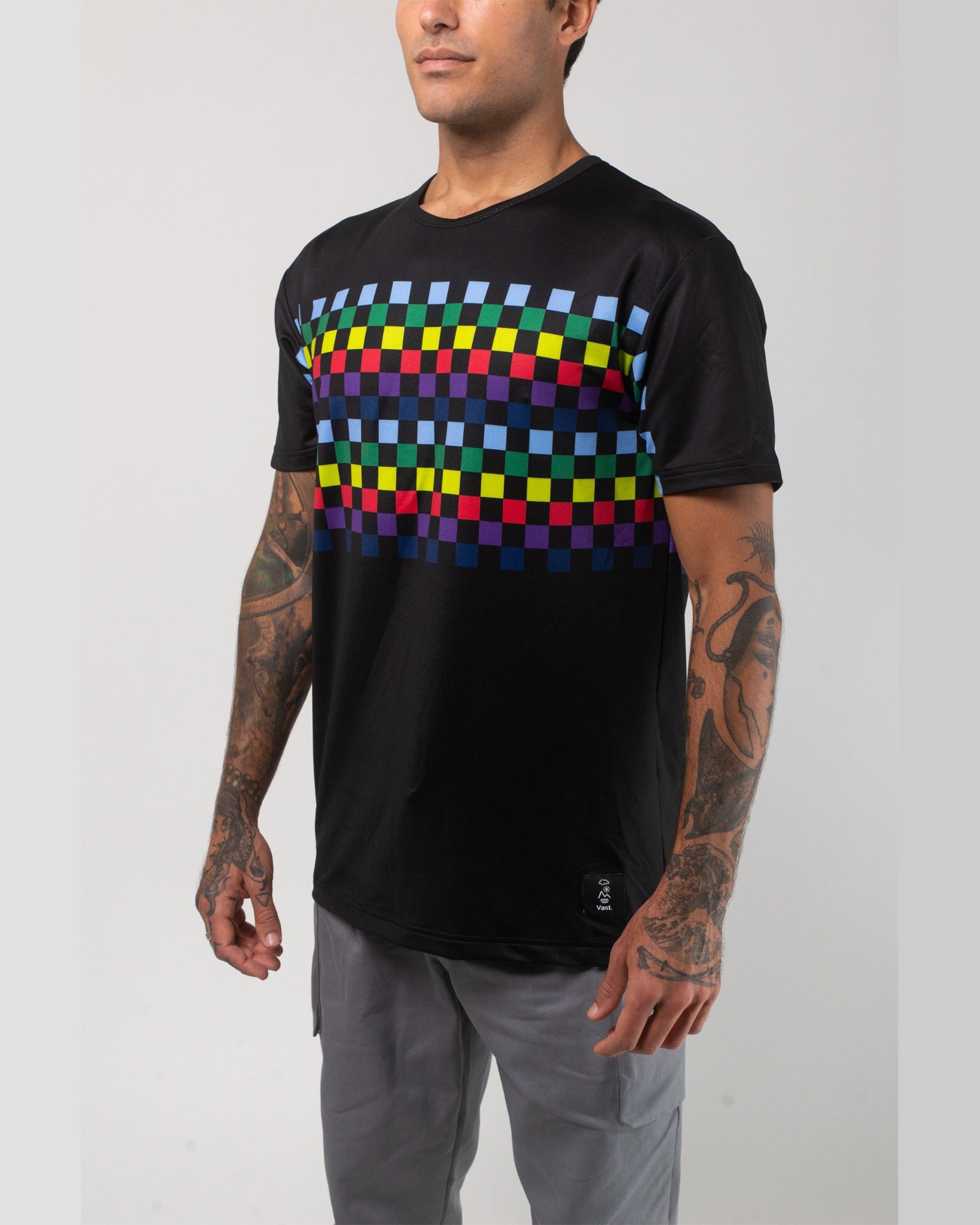 Vast. Men's Aqua Terra Colors Tech Short Sleeve T-Shirt - Black