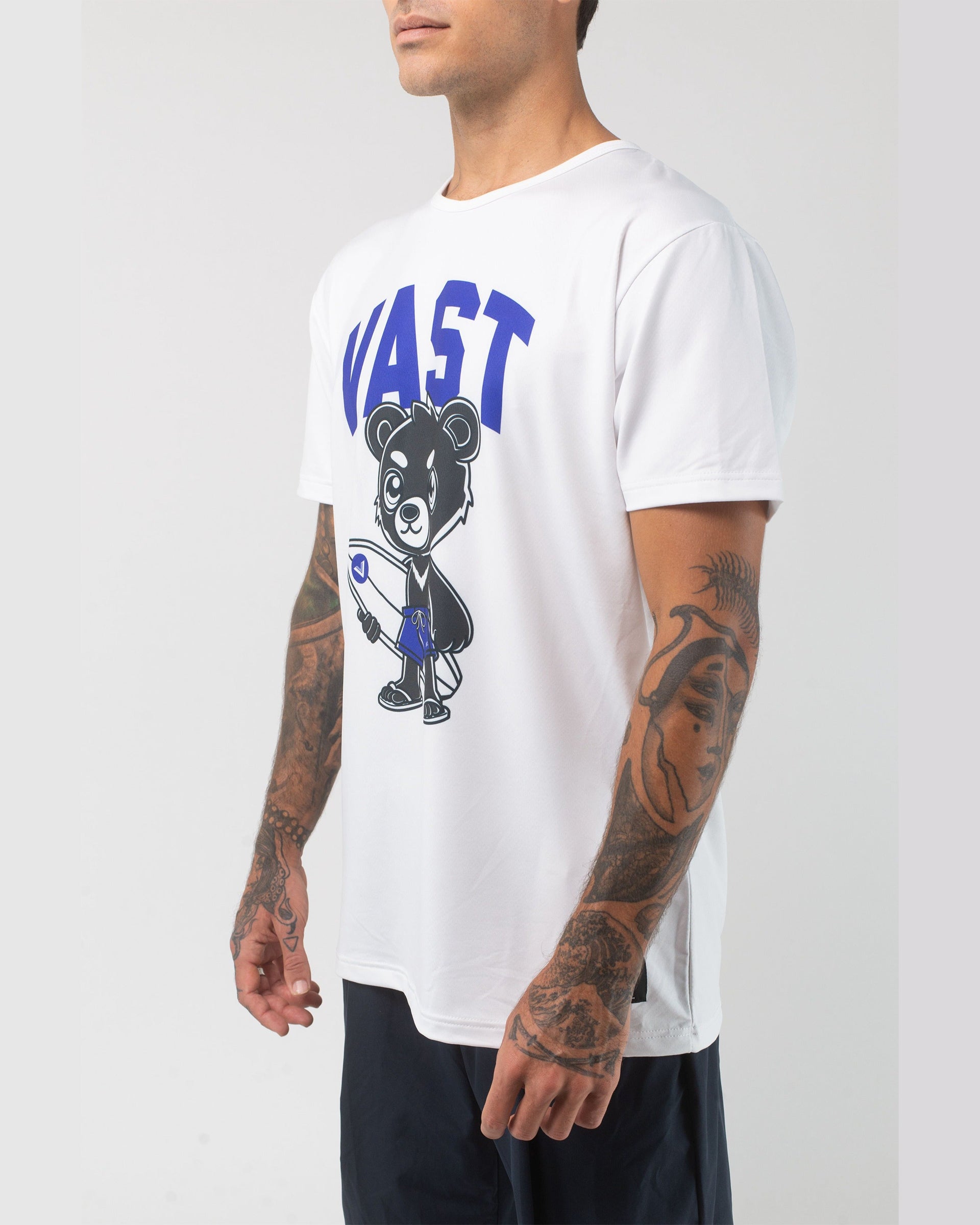 Vast. Men's Aqua Terra Formosa Bear Tech Short Sleeve T-Shirt - White
