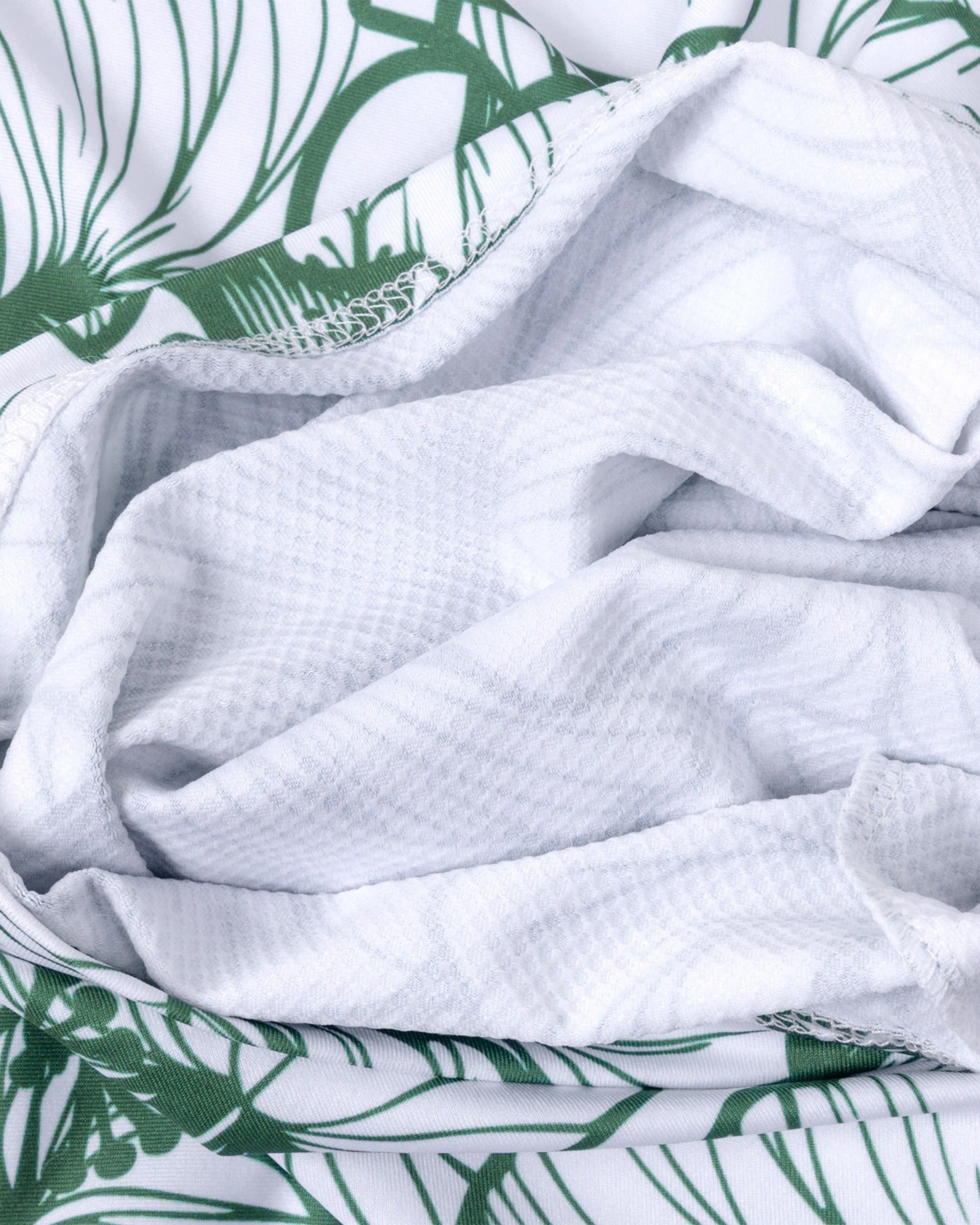 Vast. Aqua Terra Local Leaves Tech Tank - Green