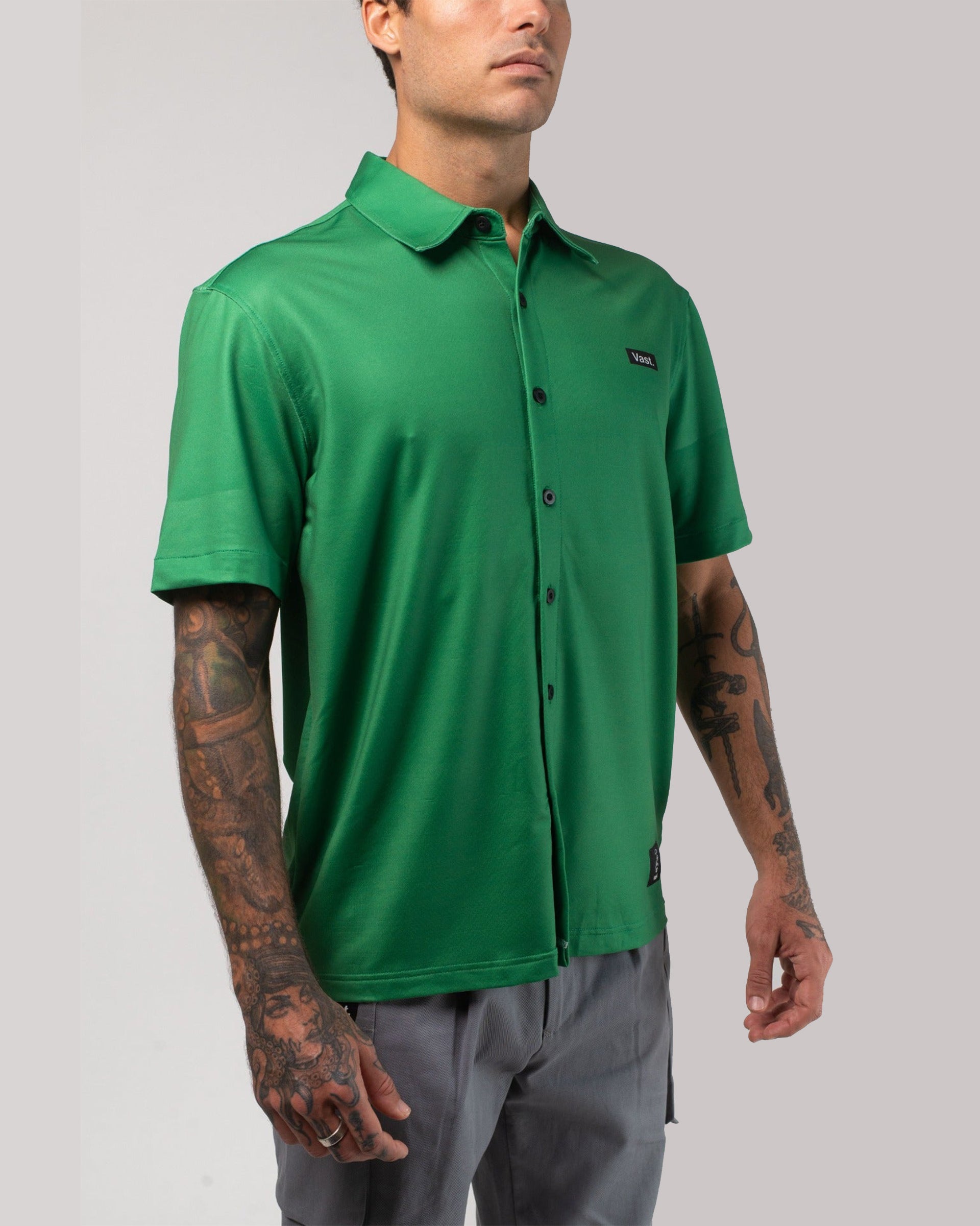 Vast. Men's Aqua Terra Tech Button Up - Green