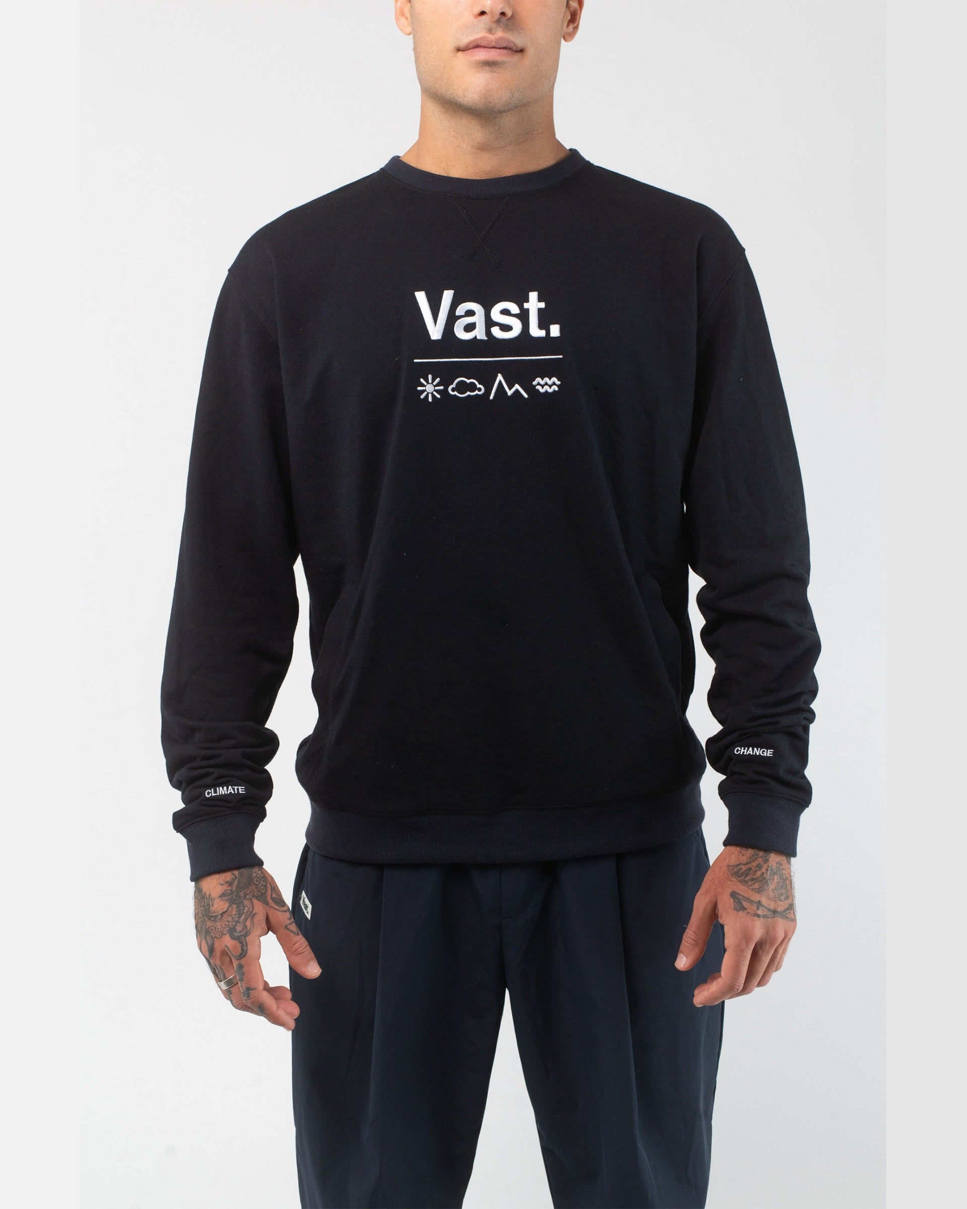 Vast. Men's Elements Lightweight Pullover Crewneck Sweatshirt - Black