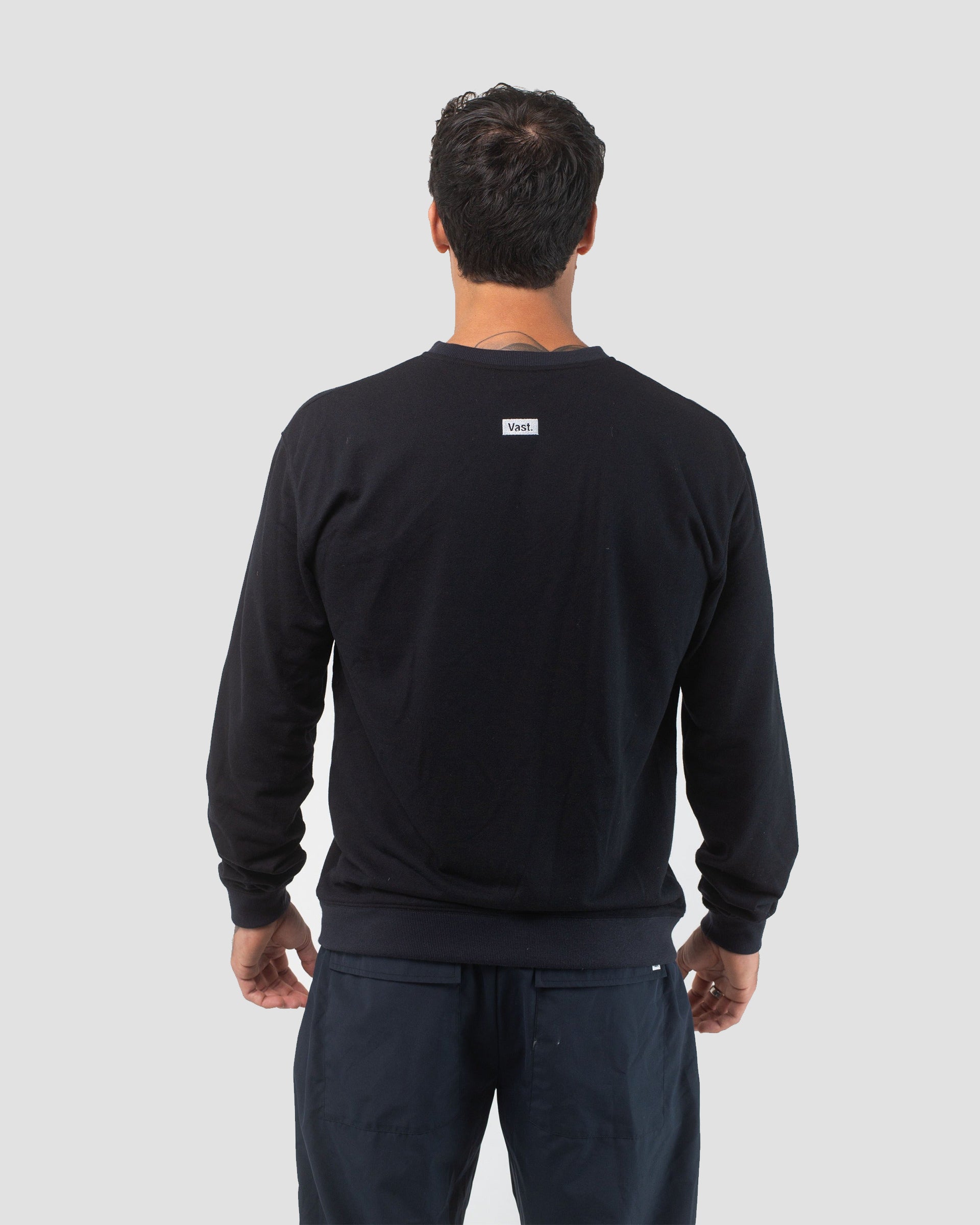 Vast. Men's Elements Lightweight Pullover Crewneck Sweatshirt - Black
