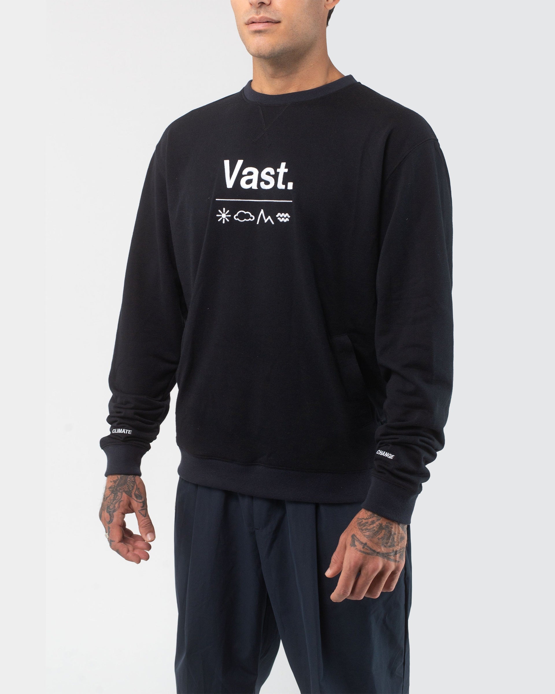 Vast. Men's Elements Lightweight Pullover Crewneck Sweatshirt - Black