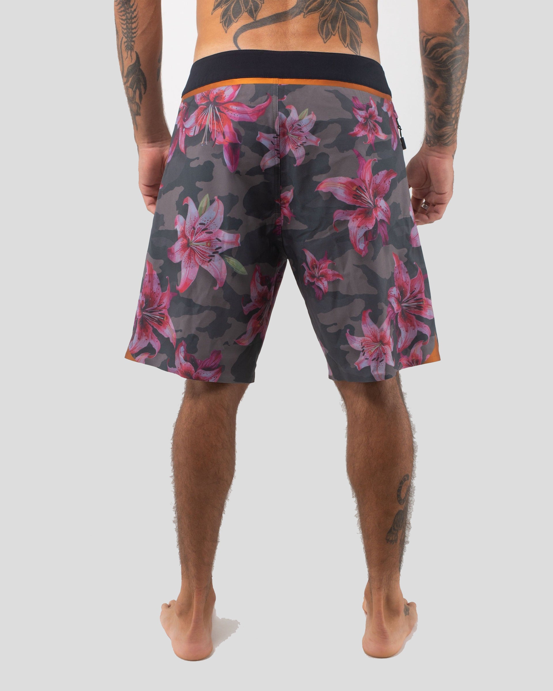 Vast. Men's Floral Blend Camo Copper Boardshort - Camo
