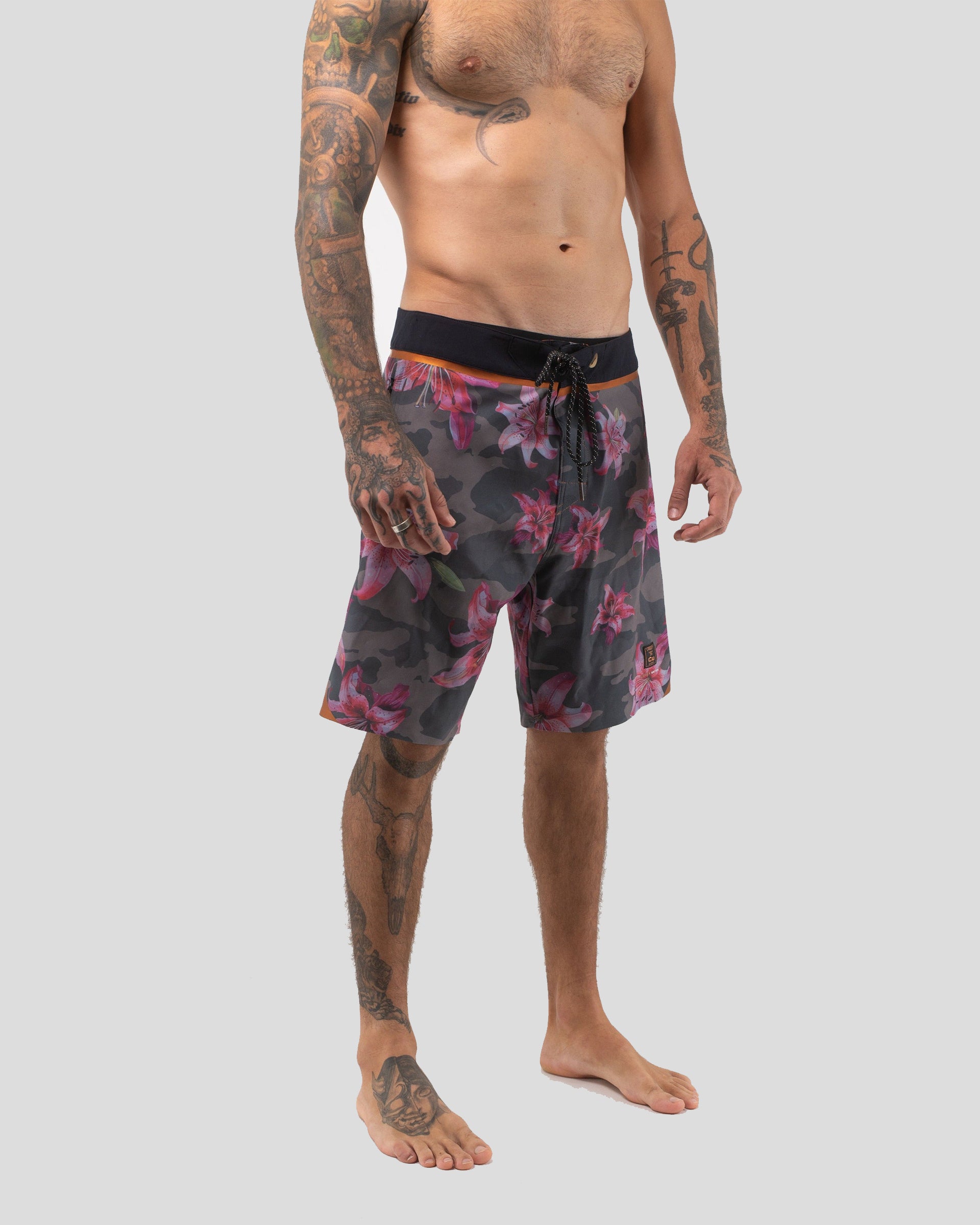 Vast. Men's Floral Blend Camo Copper Boardshort - Camo