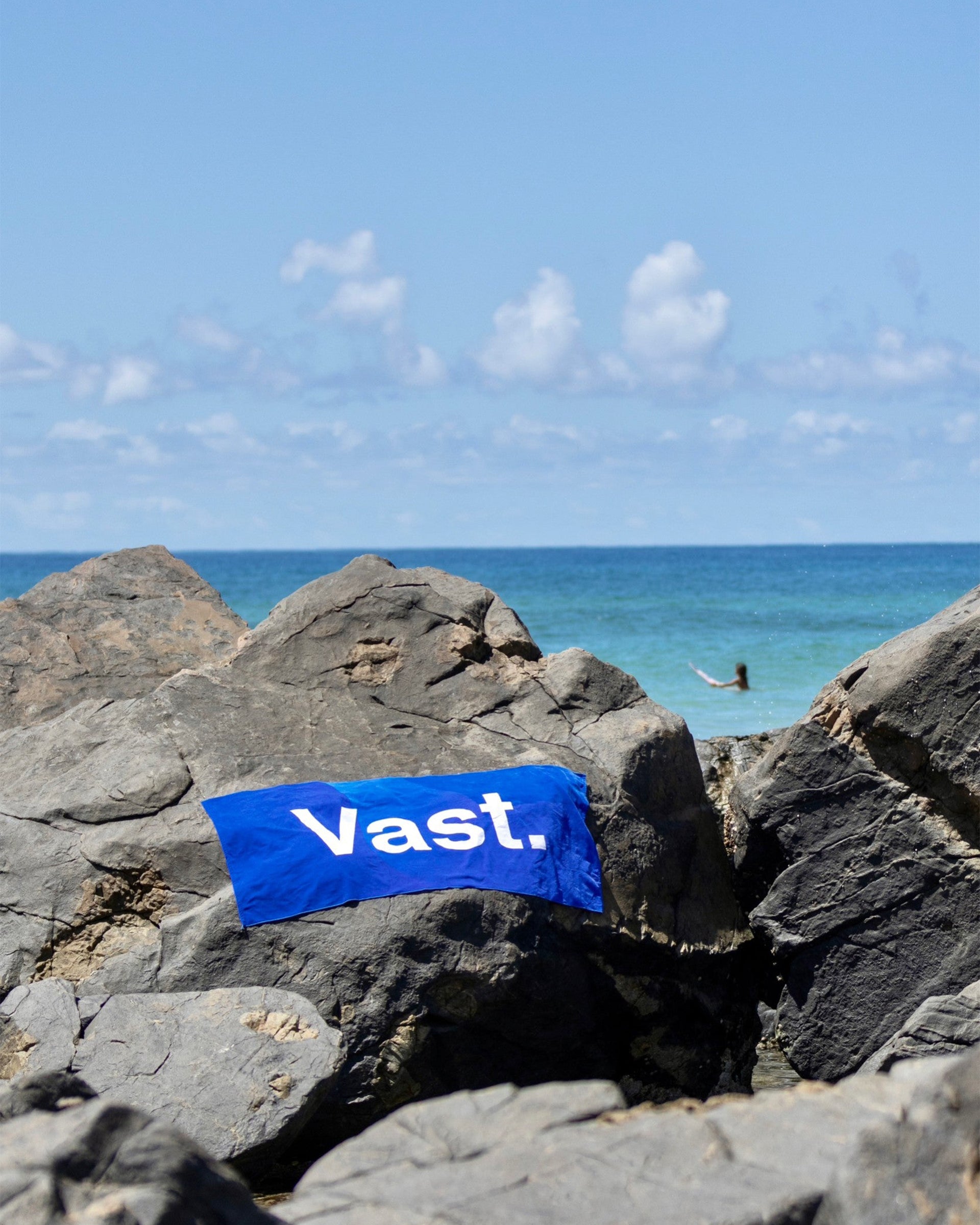 Vast. Lava Lamp Towel - Blue