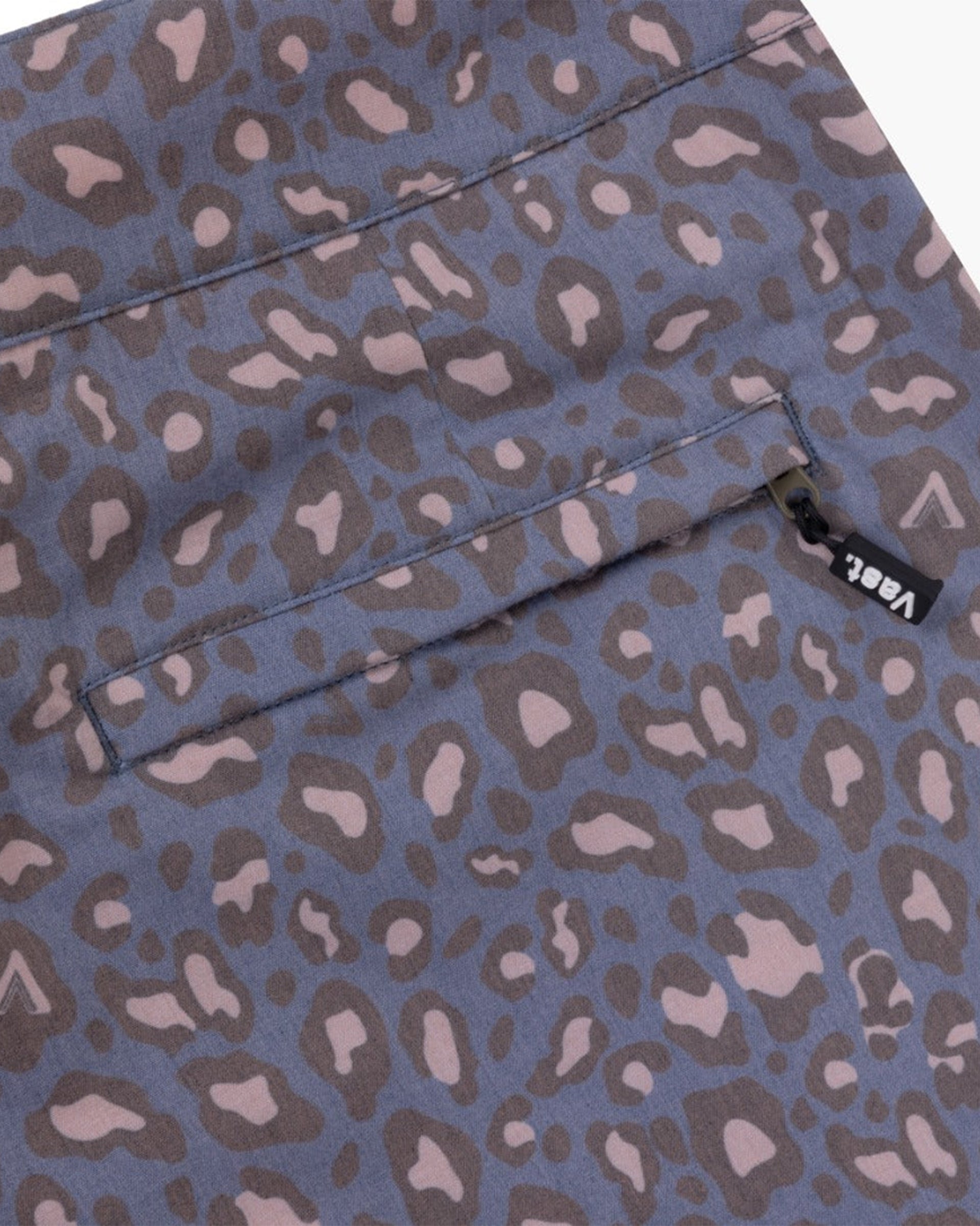 Vast. Leopard Print II - Navy