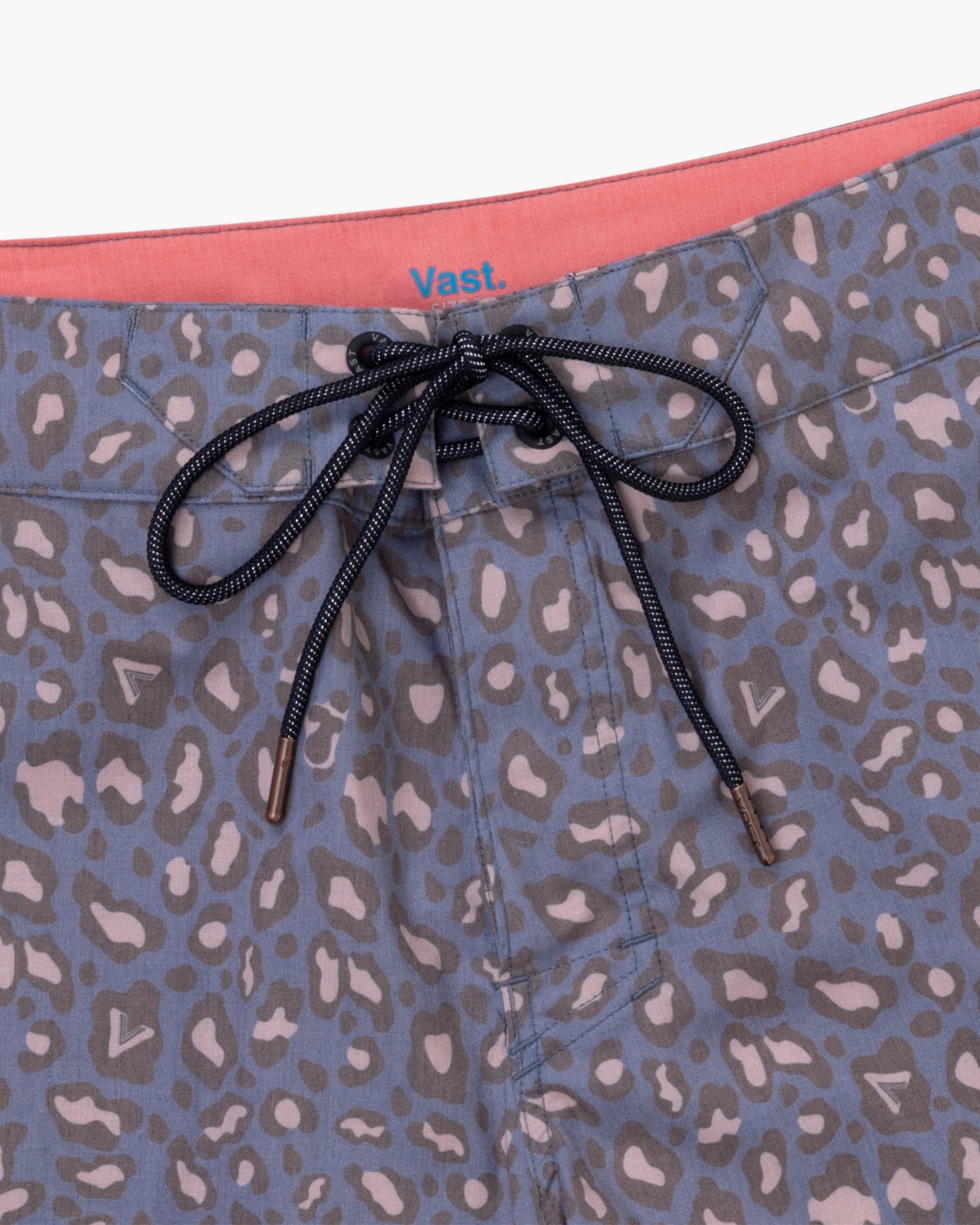 Vast. Leopard Print II - Navy