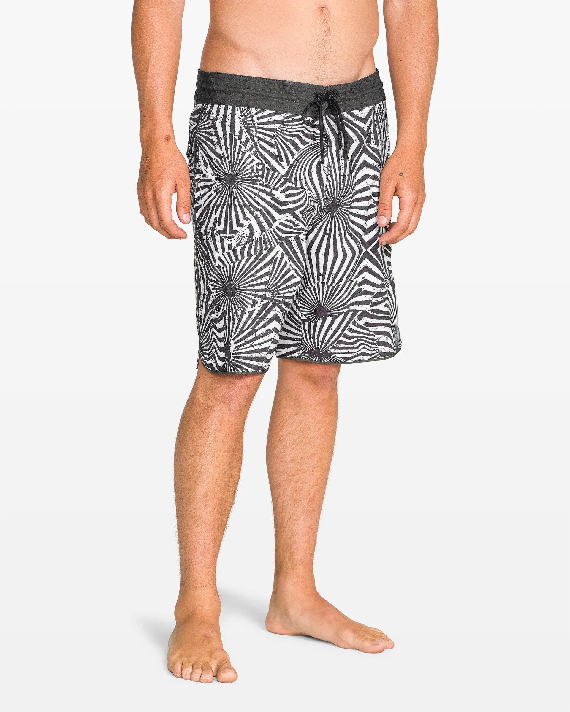 Volcom Barnacle Scallop Stoney 19" Boardshorts - Off White
