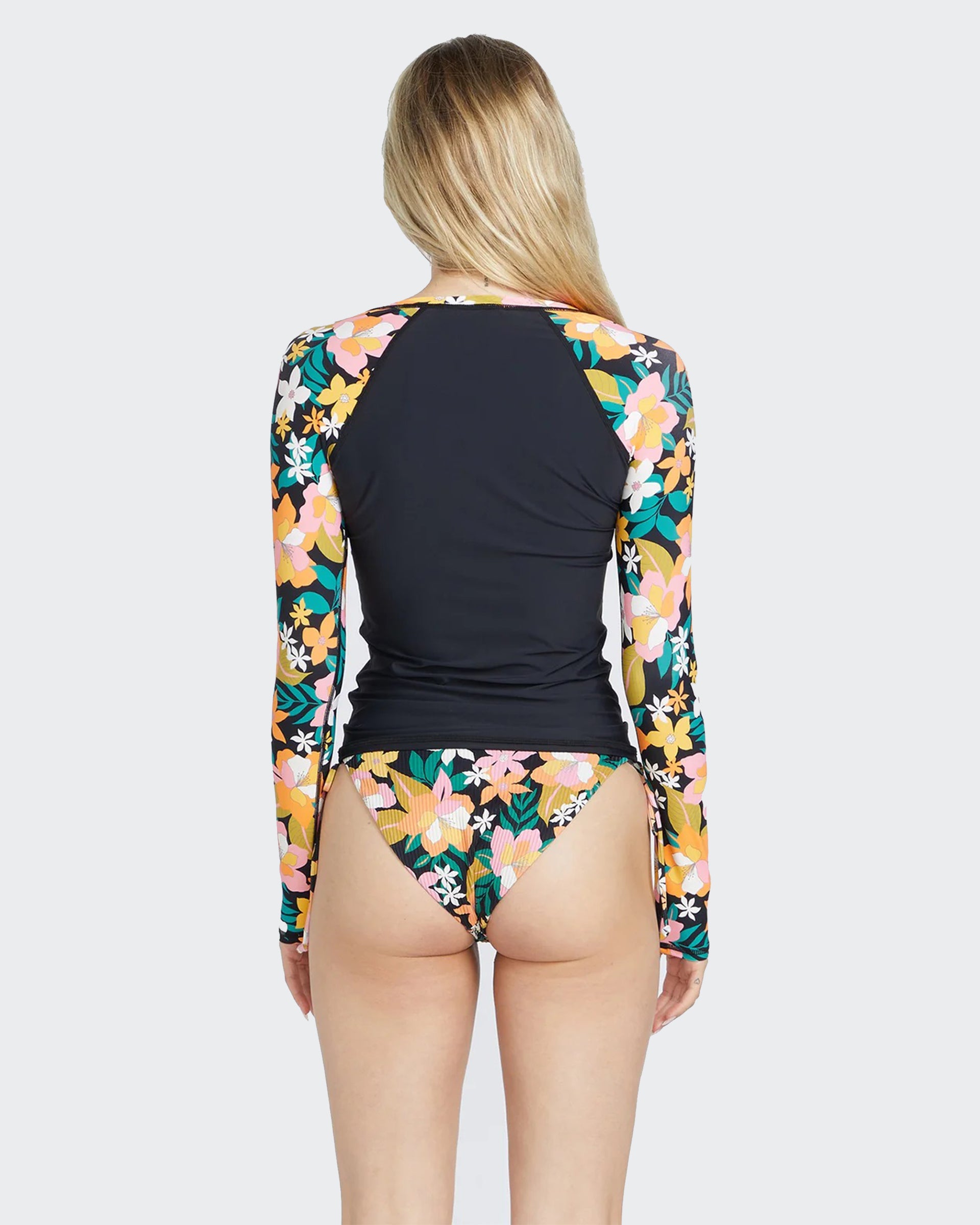 Volcom Women's Had Me At Aloha L/S UPF 50 Rashguard