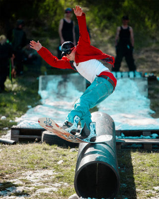YES Snowboards Men's Sender Snowboard
