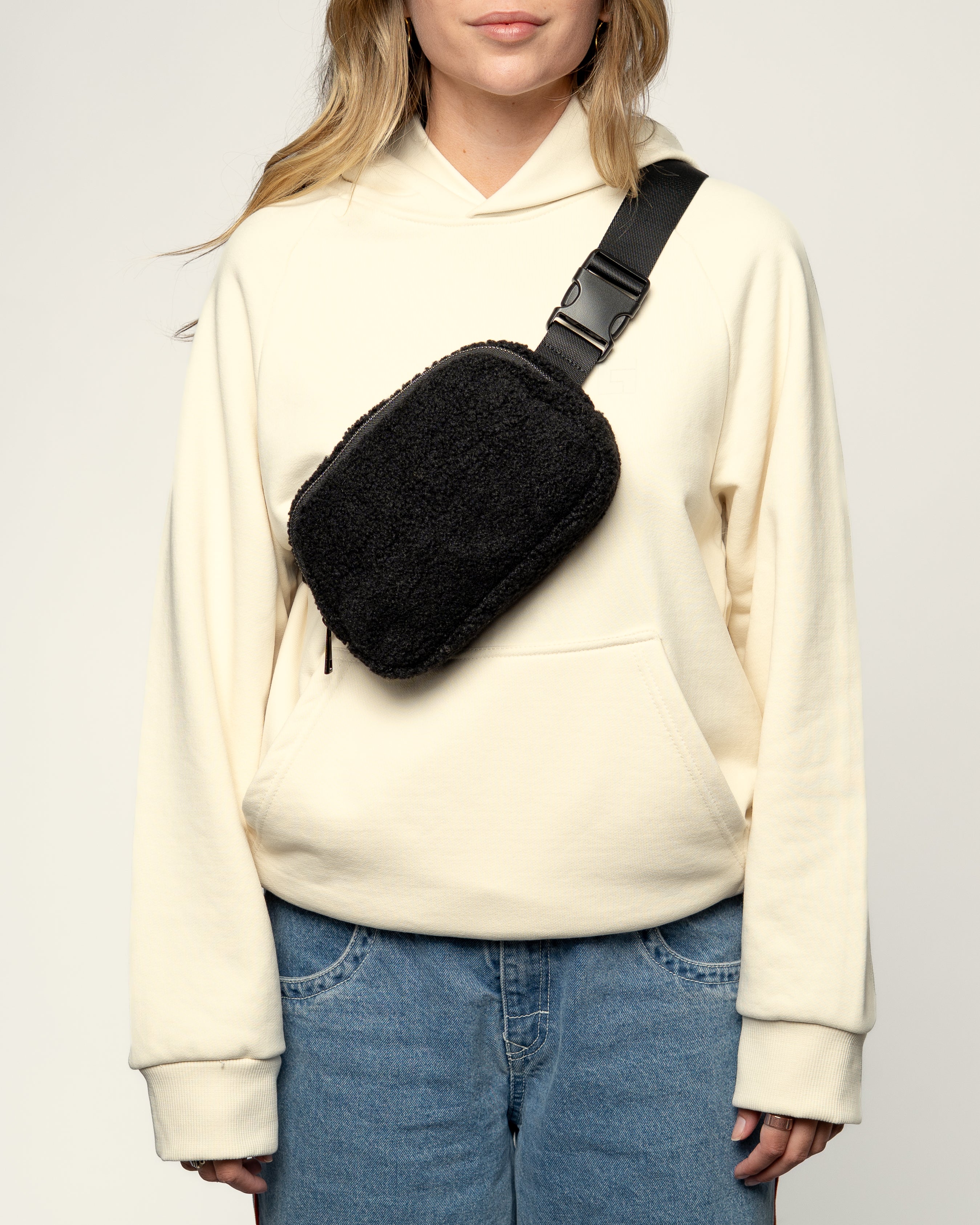 Zamin Chic Fuzzy Anywhere Belt Bag