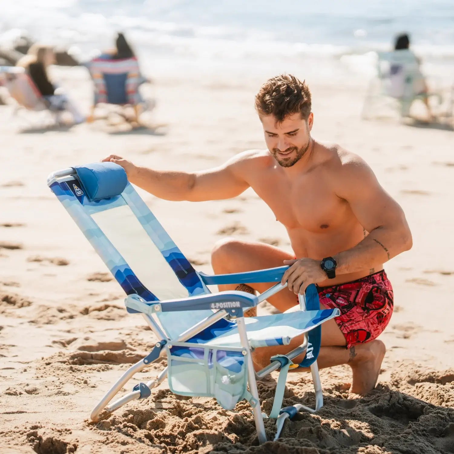 GCI Outdoor Bi-Fold Beach Chair™ - Wave