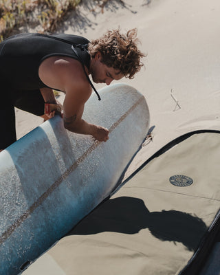 Creatures of Leisure Hardwear Mid Length Day Use : Military Black - 6'7 Surfboard Bag