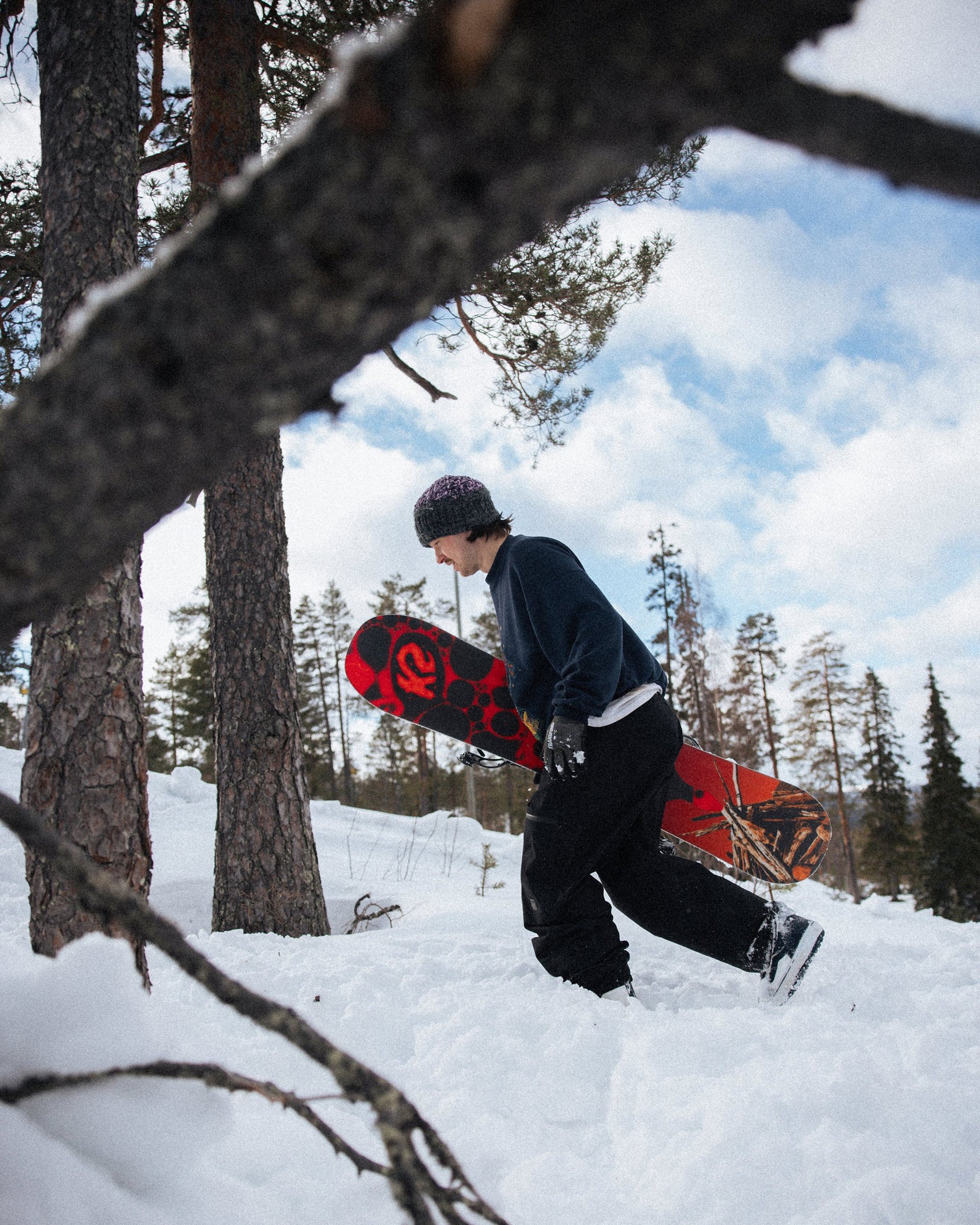 Embassy Snowboard '26