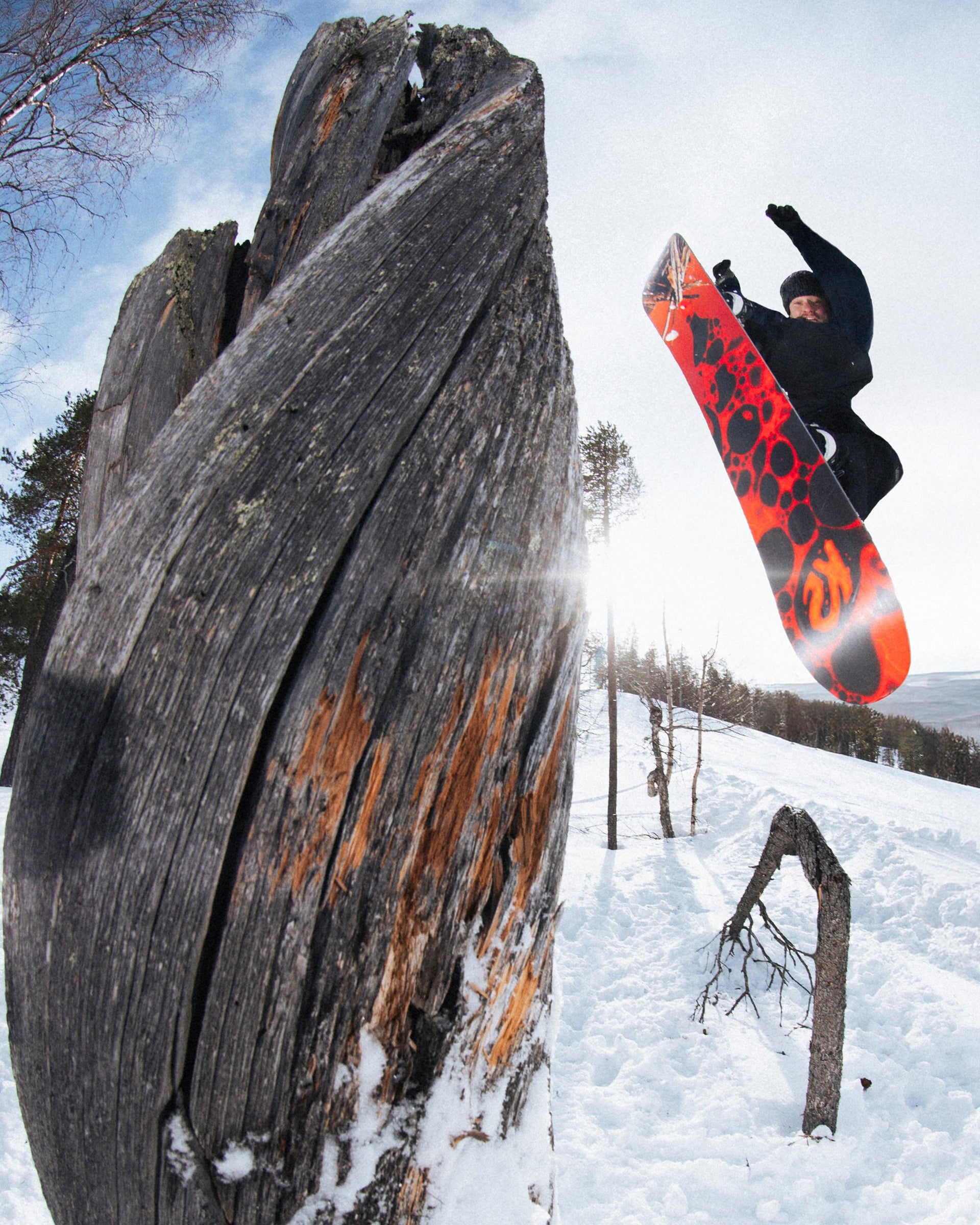 Embassy Snowboard '26