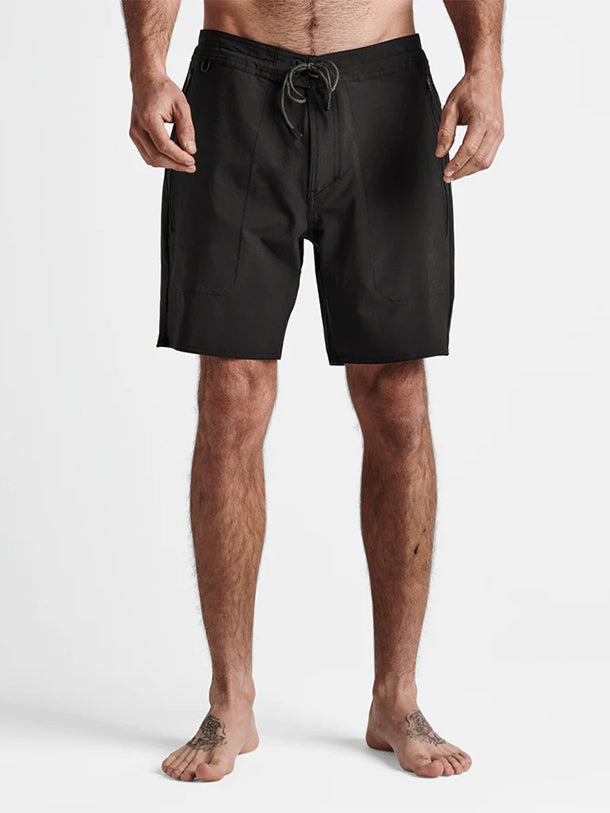 Roark Men's Layover Hybrid Trail Shorts 18"