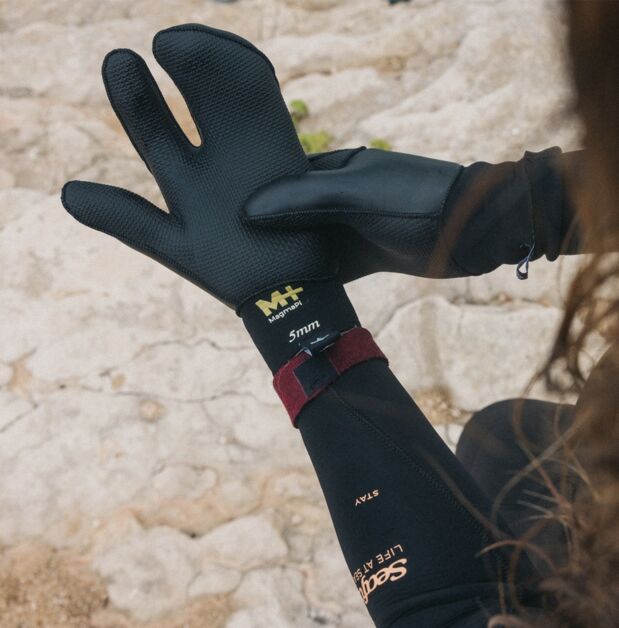 Manera Magma Lobster 5mm Gloves - Black 