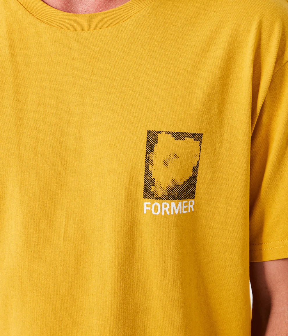 Former Men`s Excavation S/S T-Shirt - GOLD