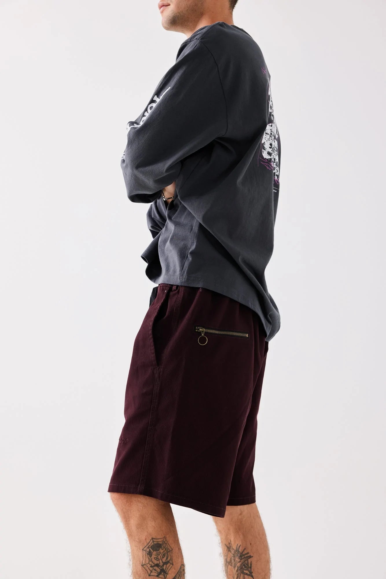 Former Men`s Prayer Walk Short - BURGUNDY