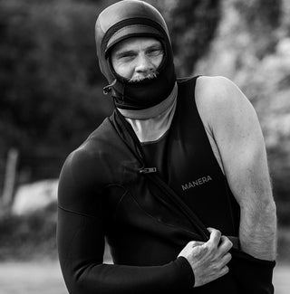 Manera Magma 2mm Surf Hood - Black 