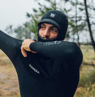 Manera X10D 2.0mm Surf Hood - Black 