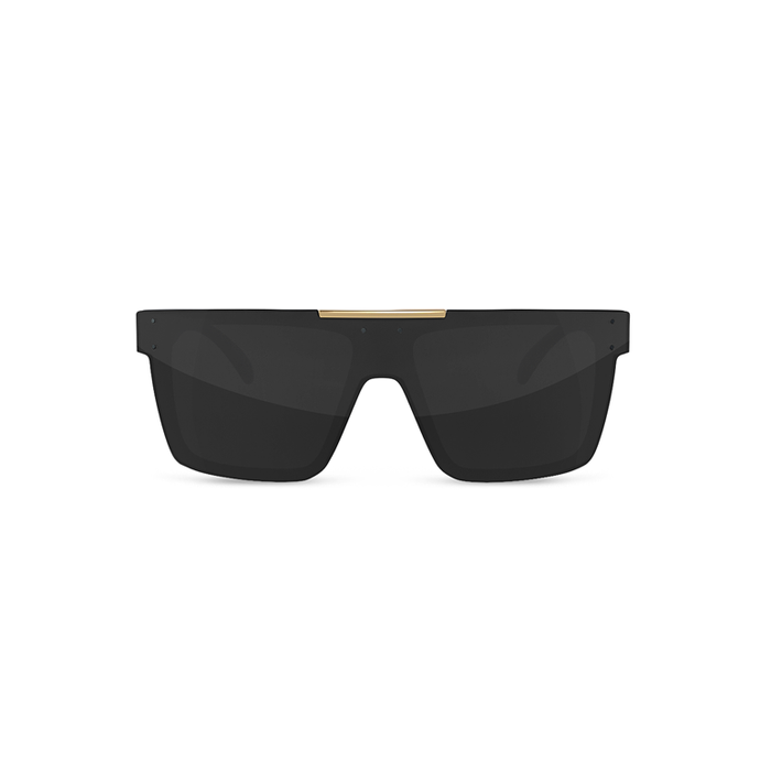 Quatro Sunglasses: Black